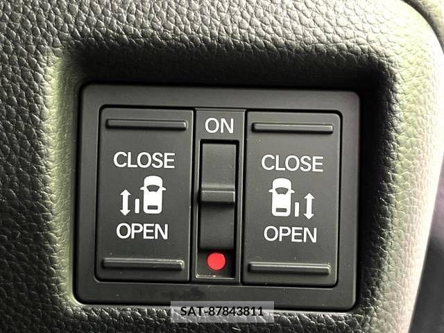 Honda N BOX CUSTOM 2020-02 217849-6