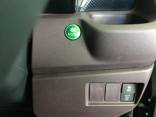 Honda N-WGN 2016-10 19929-15
