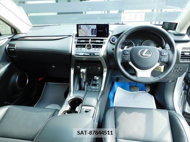 Lexus NX 2017-11 388140-12