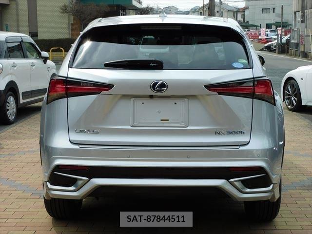 Lexus NX 2017-11 388140-3