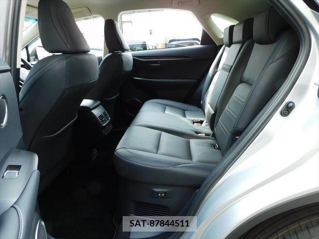 Lexus NX 2017-11 388140-15