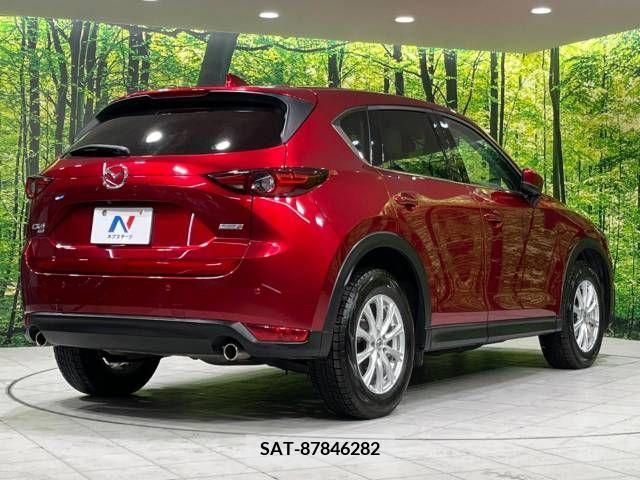 Mazda CX-5 2017-10 212915-17