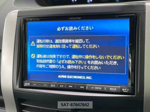 Toyota VOXY 2011-11 321345-2