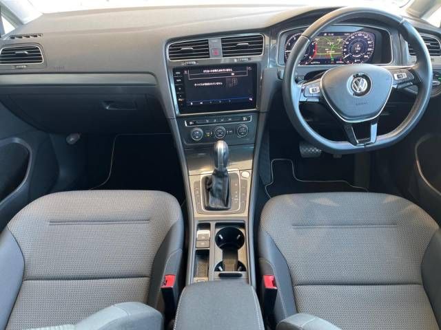 VolksWagen GOLF 2019-02 190876-1