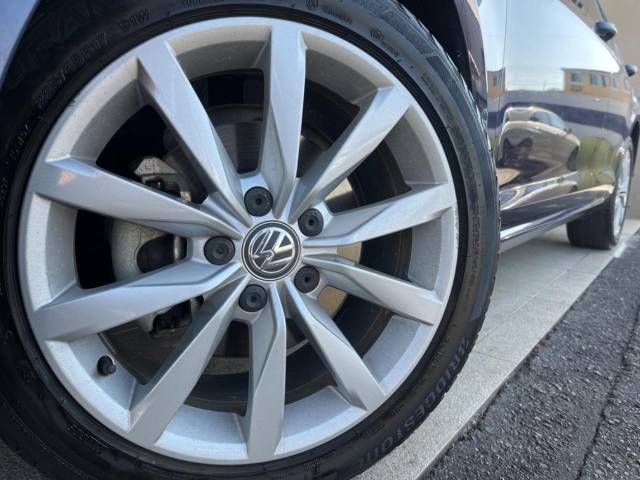 VolksWagen GOLF 2019-02 190876-14