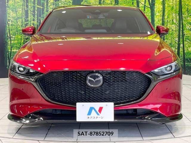 Mazda MAZDA3 2019-05 206535-14