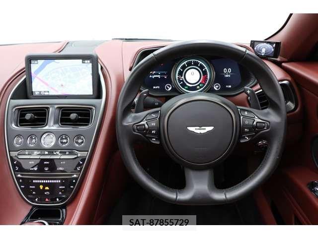 Aston Martin Aston Martin 2018-10 326581-6