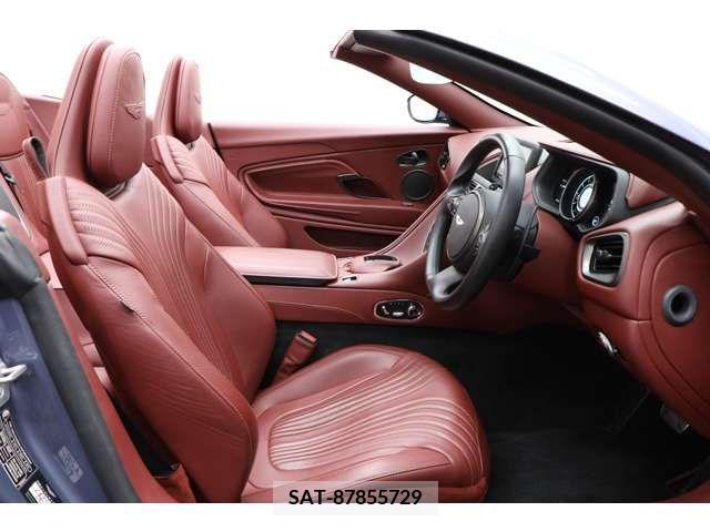 Aston Martin Aston Martin 2018-10 326581-1