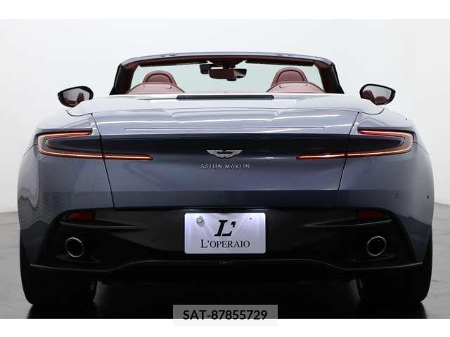 Aston Martin Aston Martin 2018-10 326581-18