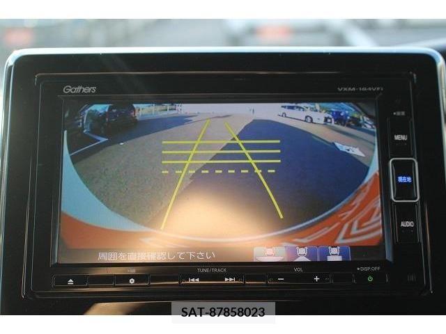 Honda N BOX CUSTOM 2017-12 213340-2