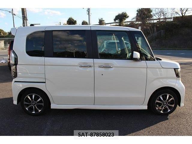 Honda N BOX CUSTOM 2017-12 213340-6