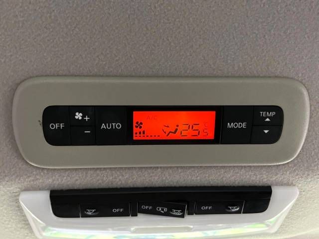 Nissan SERENA 2018-01 182684-5