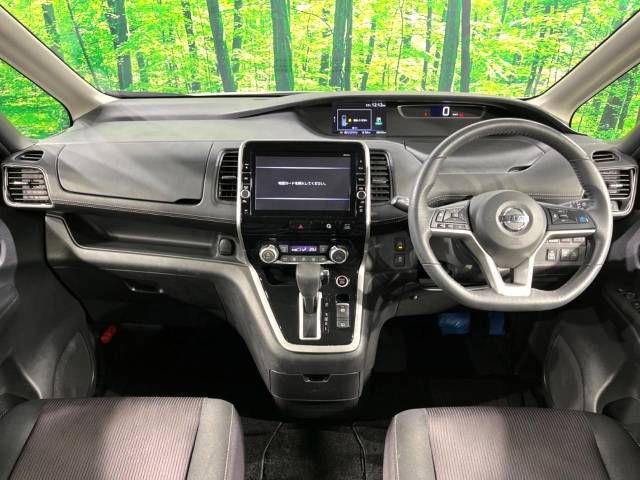 Nissan SERENA 2018-01 182684-1