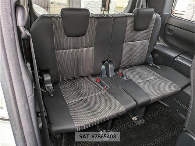 Toyota VOXY 2017-11 235210-5