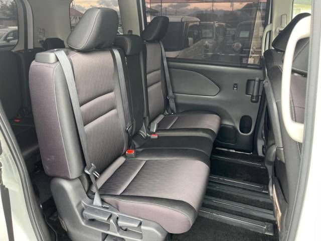 Nissan SERENA 2018-06 185119-9