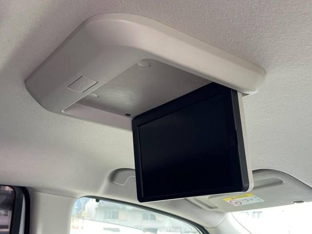 Nissan SERENA 2018-06 185119-3