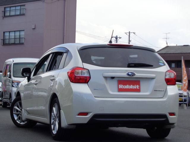 Subaru IMPREZA 2012-12 182050-2