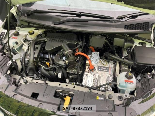 Nissan AURA 2023-06 215101-18
