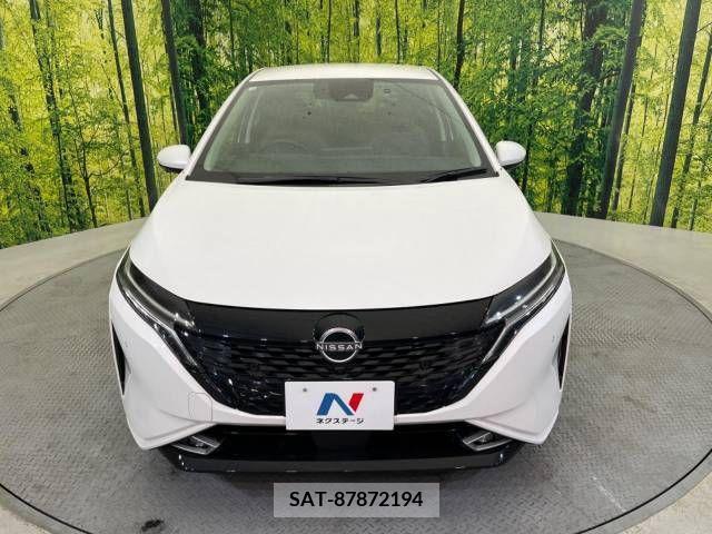 Nissan AURA 2023-06 215101-14