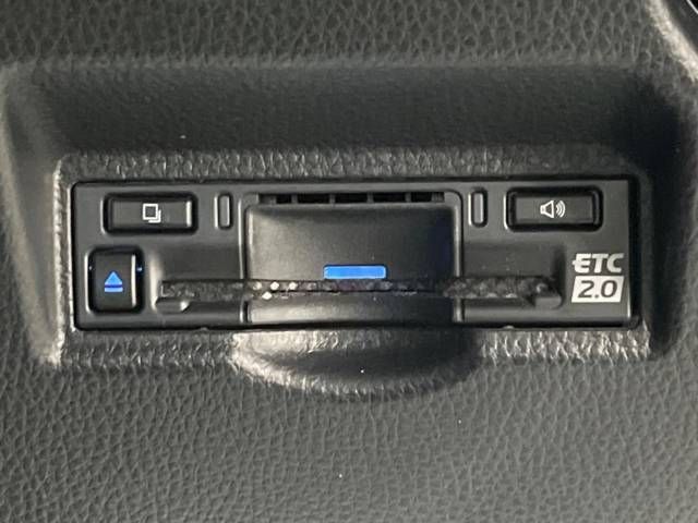 Toyota NOAH 2023-07 28255-6