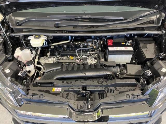 Toyota NOAH 2023-07 28255-18