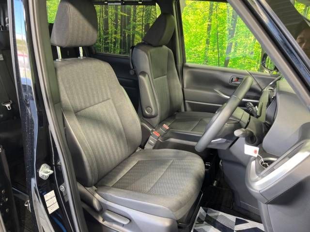 Toyota NOAH 2023-07 28255-8