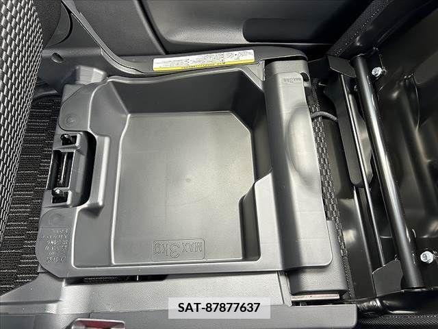Daihatsu WAKE 2021-07 343438-22