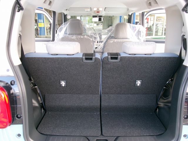 Daihatsu MOVE CANBUS 2023-03 11582-17