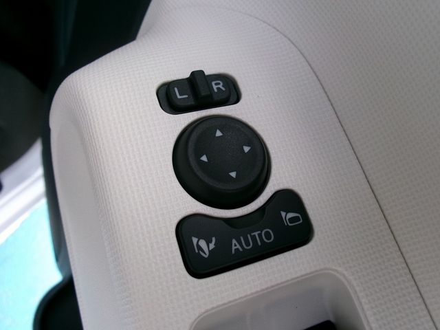 Daihatsu MOVE CANBUS 2023-03 11582-9