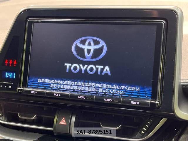 Toyota C-HR 2018-05 336497-2