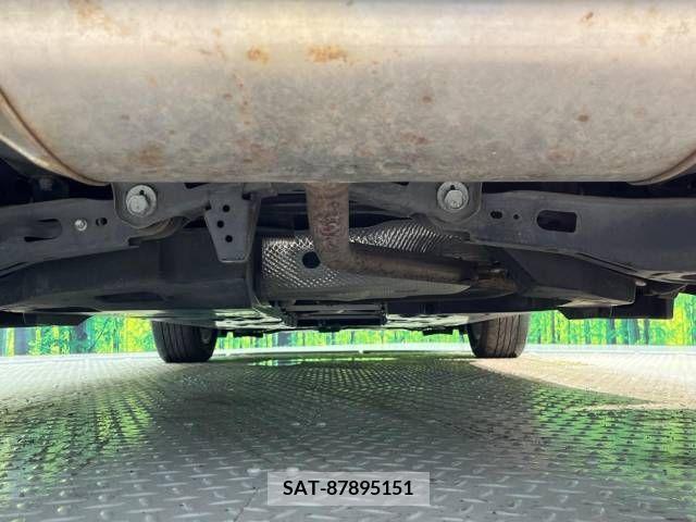Toyota C-HR 2018-05 336497-19
