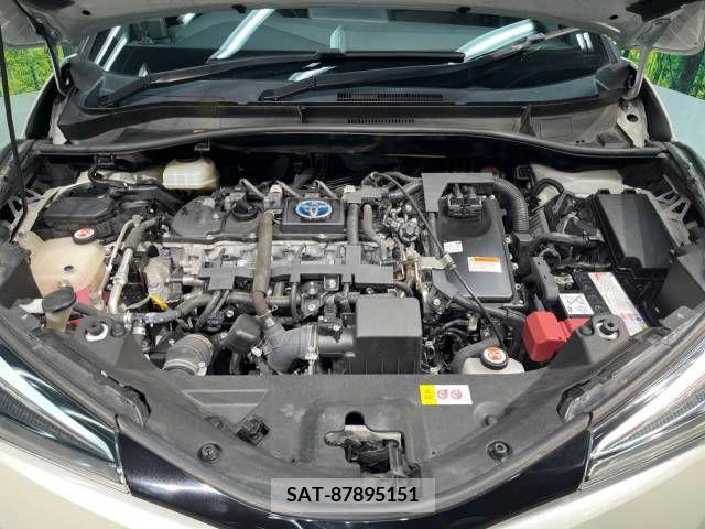 Toyota C-HR 2018-05 336497-18