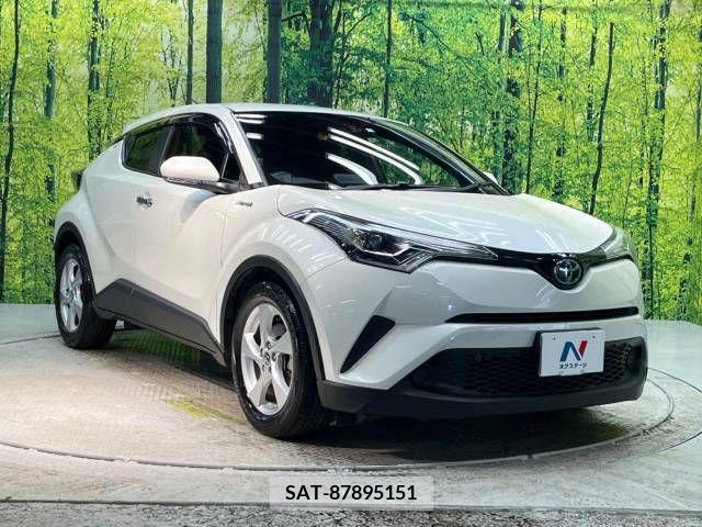Toyota C-HR 2018-05 336497-16