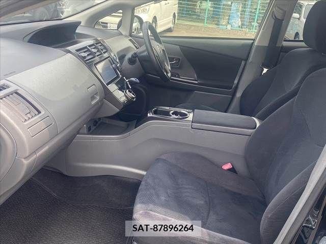 Toyota PRIUS ALPHA 2014-07 282522-16