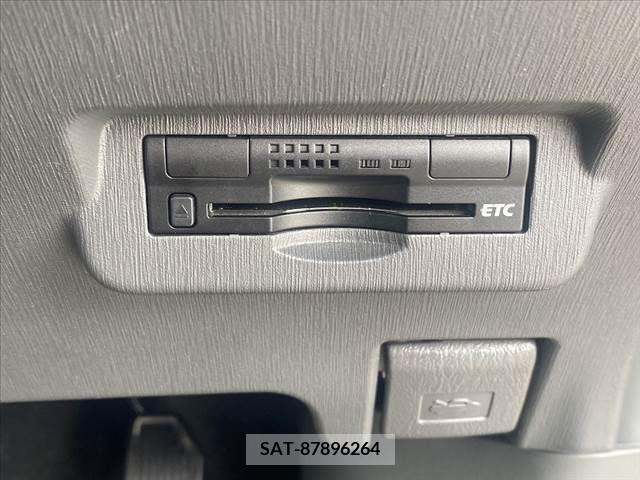 Toyota PRIUS ALPHA 2014-07 282522-28