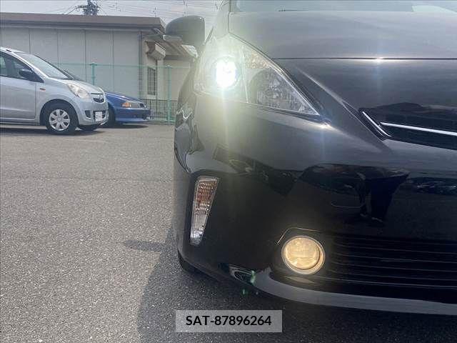 Toyota PRIUS ALPHA 2014-07 282522-4