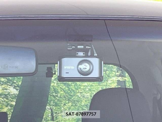 Daihatsu MOVE CUSTOM 2013-09 328215-6