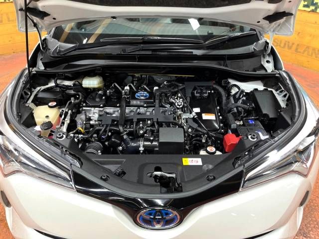 Toyota C-HR 2018-09 27015-18