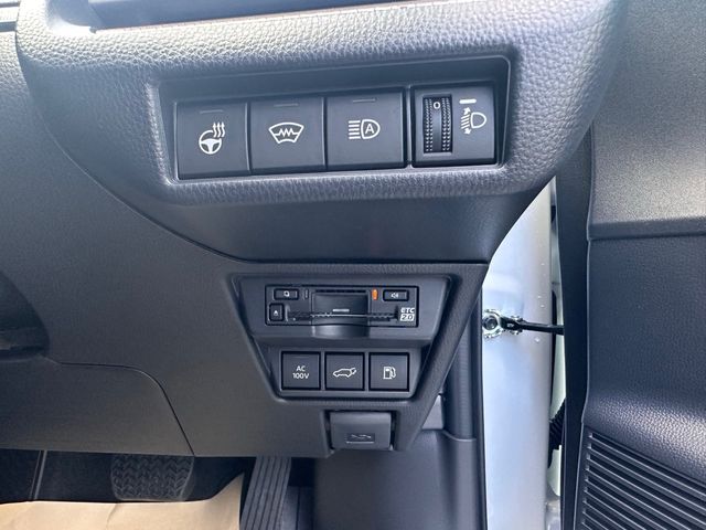 Toyota PRIUS 2023-09 188265-16