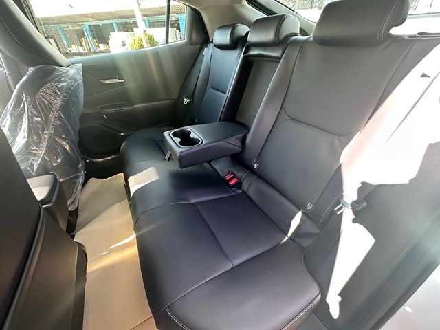 Toyota PRIUS 2023-09 188265-10