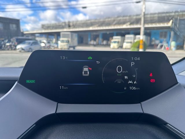 Toyota PRIUS 2023-09 188265-17