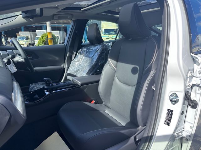 Toyota PRIUS 2023-09 188265-12
