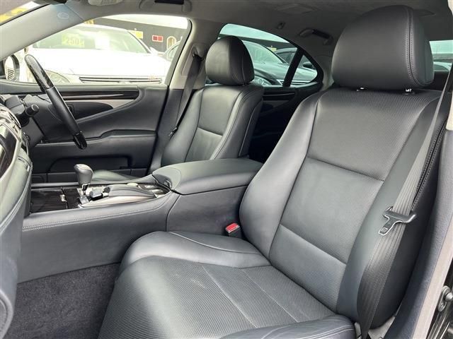 Lexus LS 2012-11 24510-18