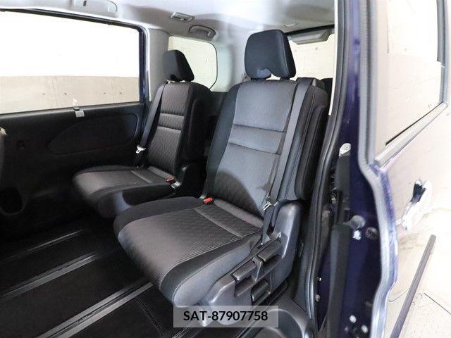 Nissan SERENA 2021-06 367653-6