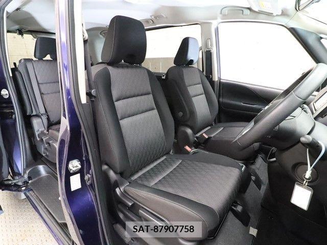 Nissan SERENA 2021-06 367653-3