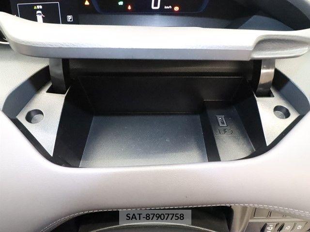 Nissan SERENA 2021-06 367653-11