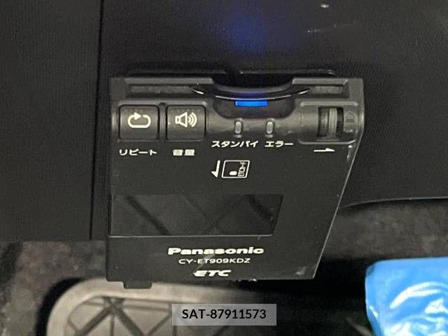 Toyota AQUA 2012-06 313927-5