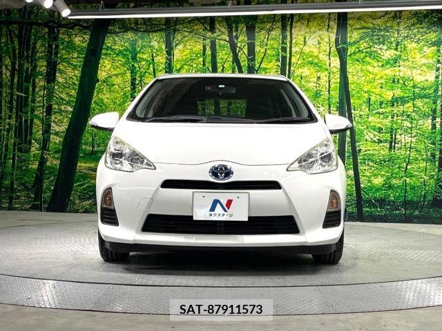 Toyota AQUA 2012-06 313927-14