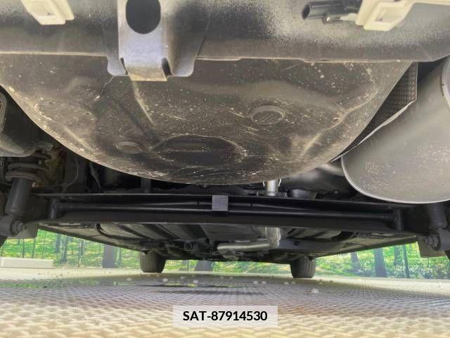 Toyota SIENTA 2018-11 336704-19