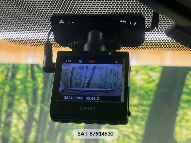 Toyota SIENTA 2018-11 336704-5